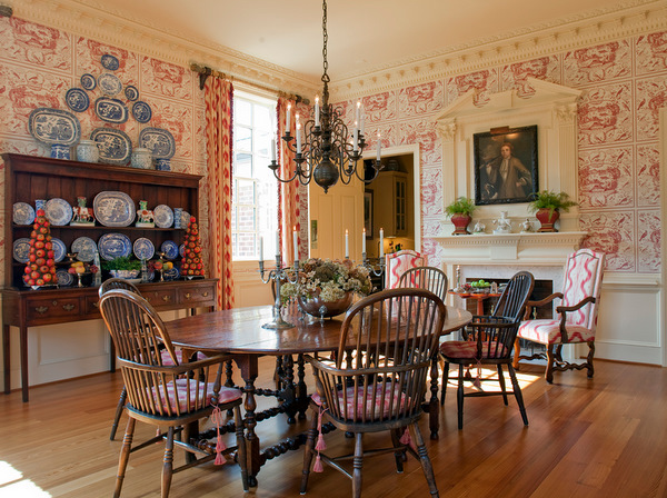 english country cottage dining room
