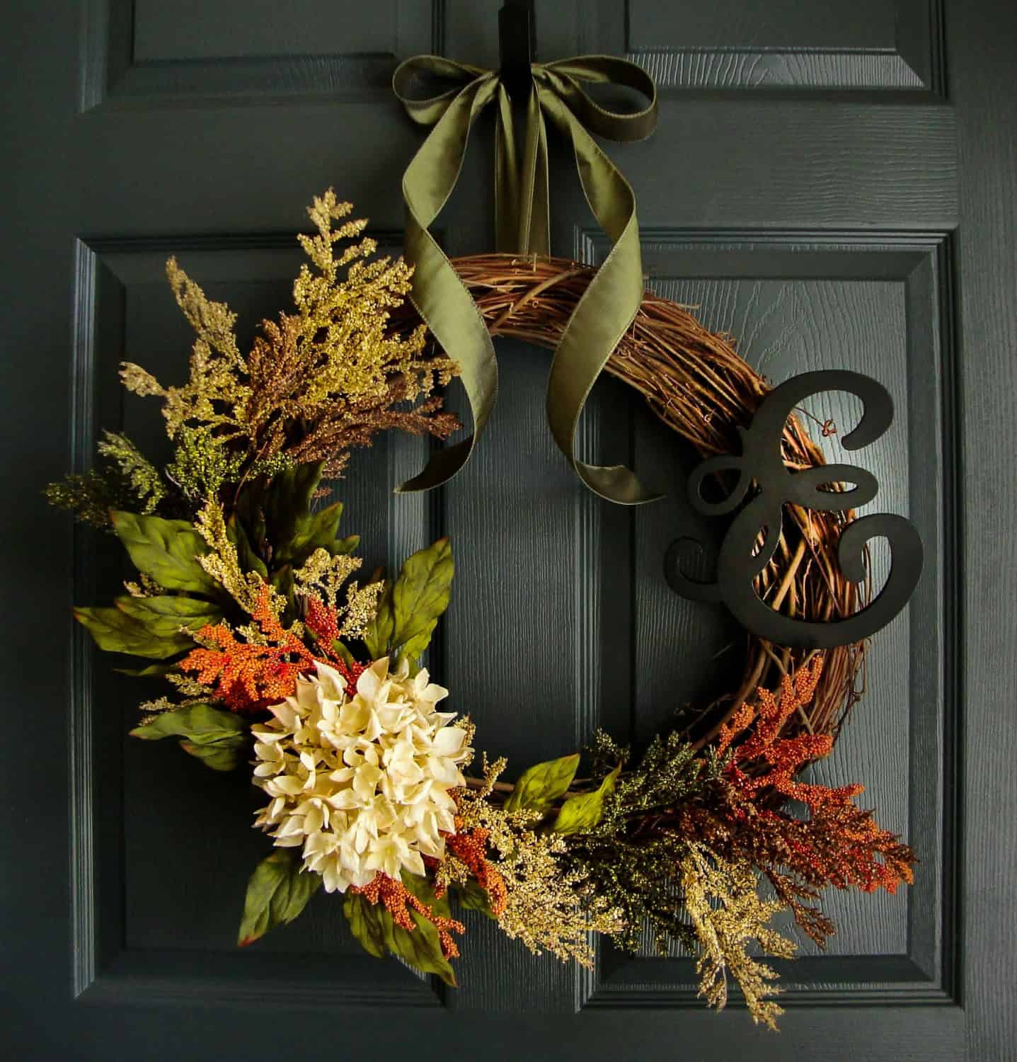 Inviting Handmade Autumn Wreath Designs For Your Home