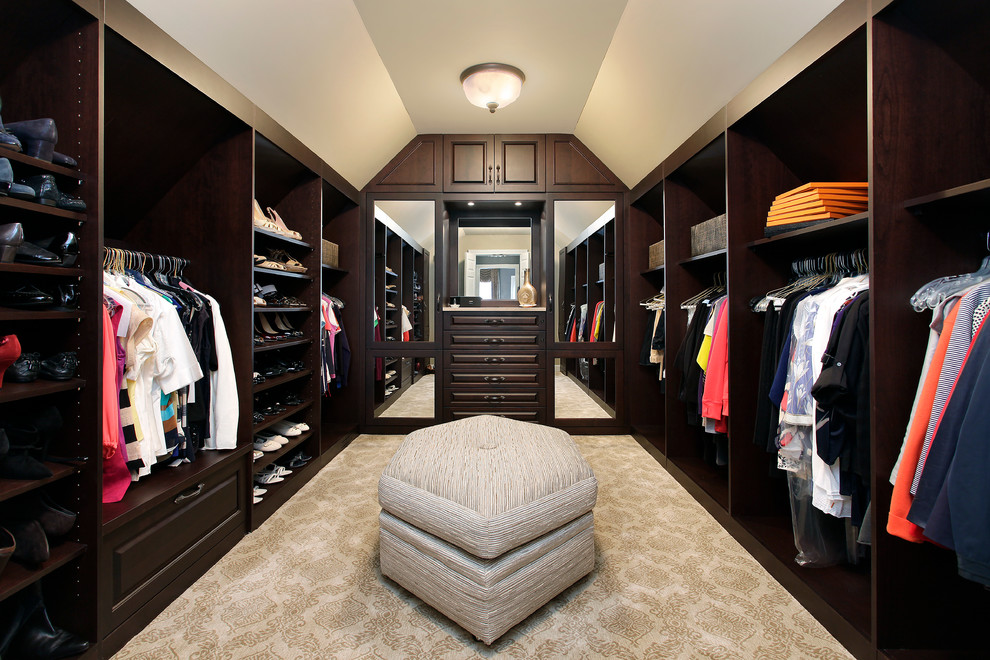 Elegant Luxury Walk In Closet Ideas To Store Your Clothes In That