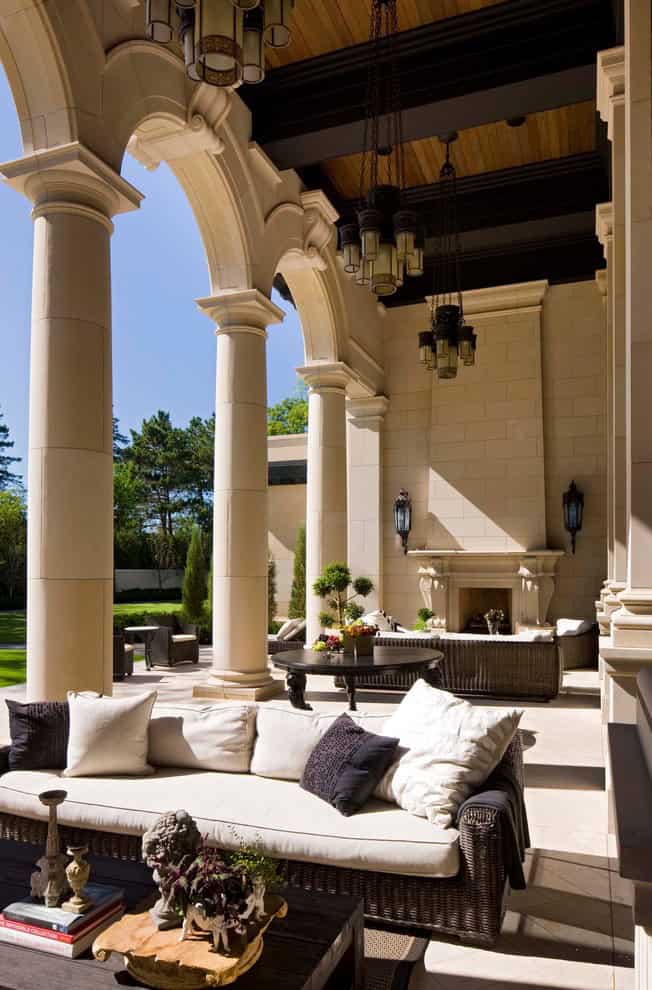 18 Extraordinary Luxurious Mediterranean Patio Designs You Will Love