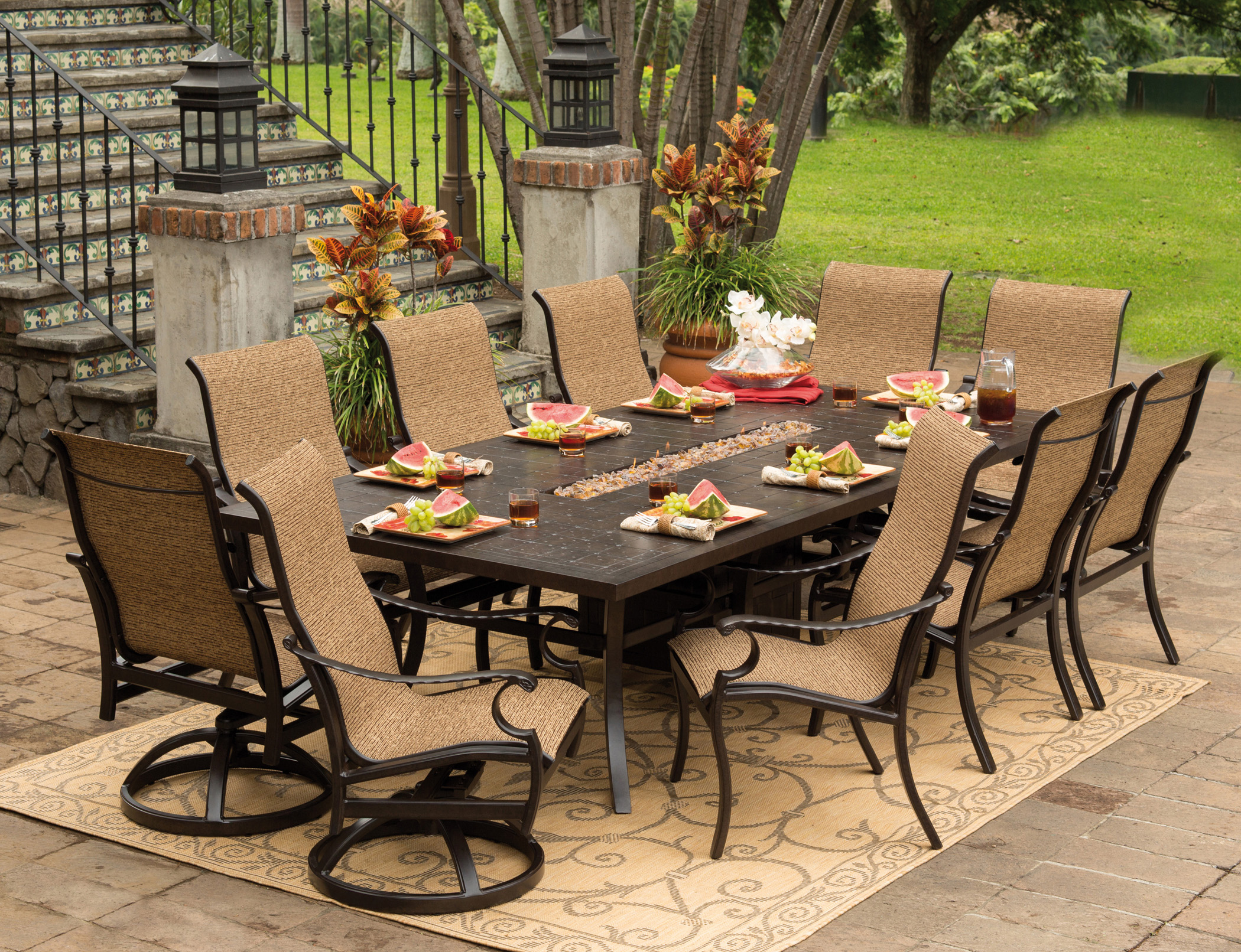 outdoor patio dining room sets