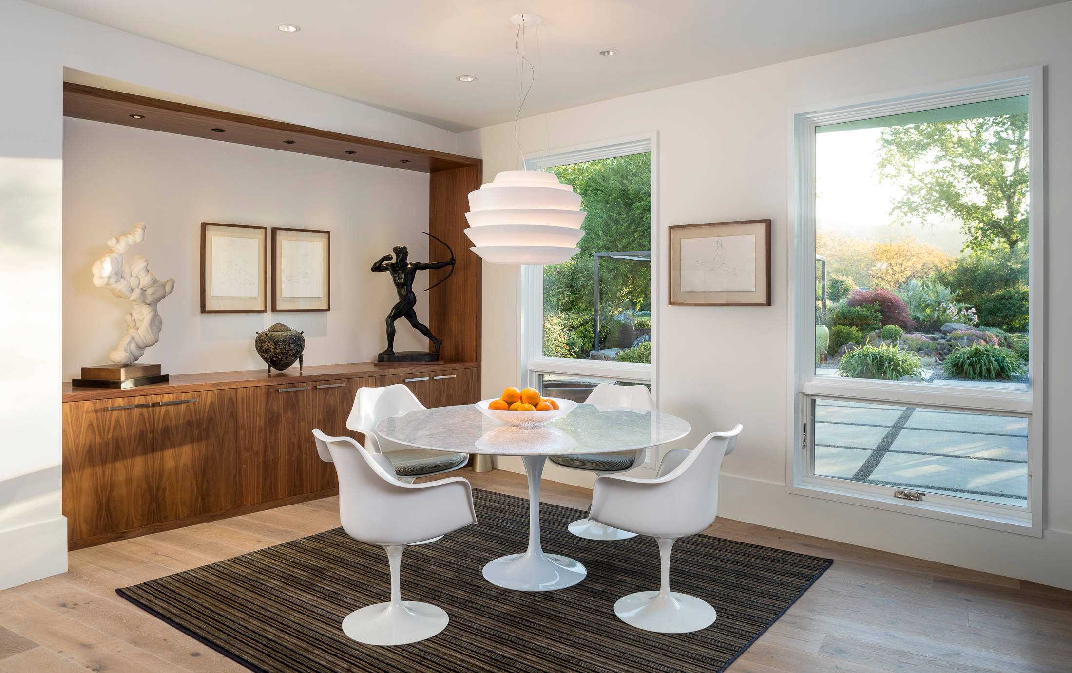 modern design dining room sets