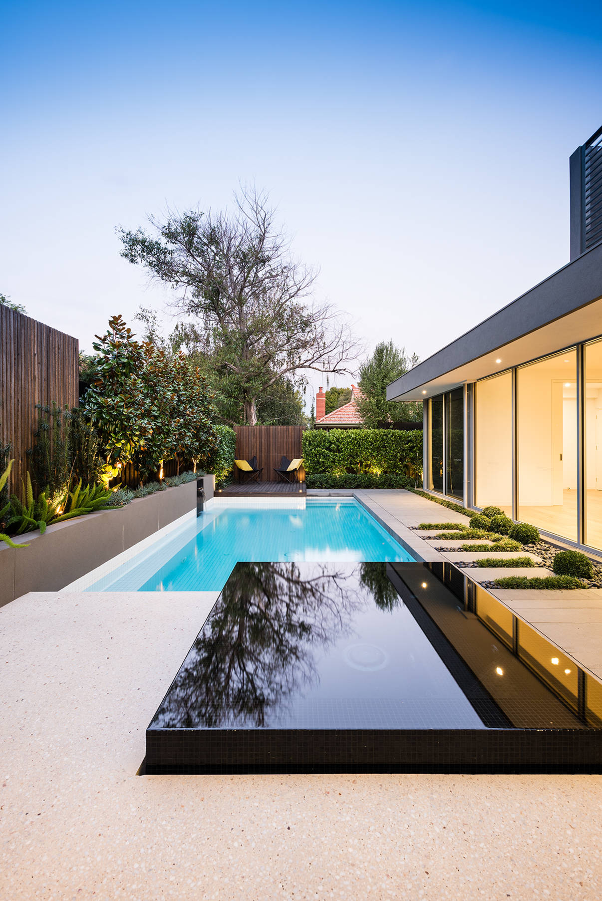 18 Dazzling Modern Swimming Pool Designs The Ultimate Backyard 