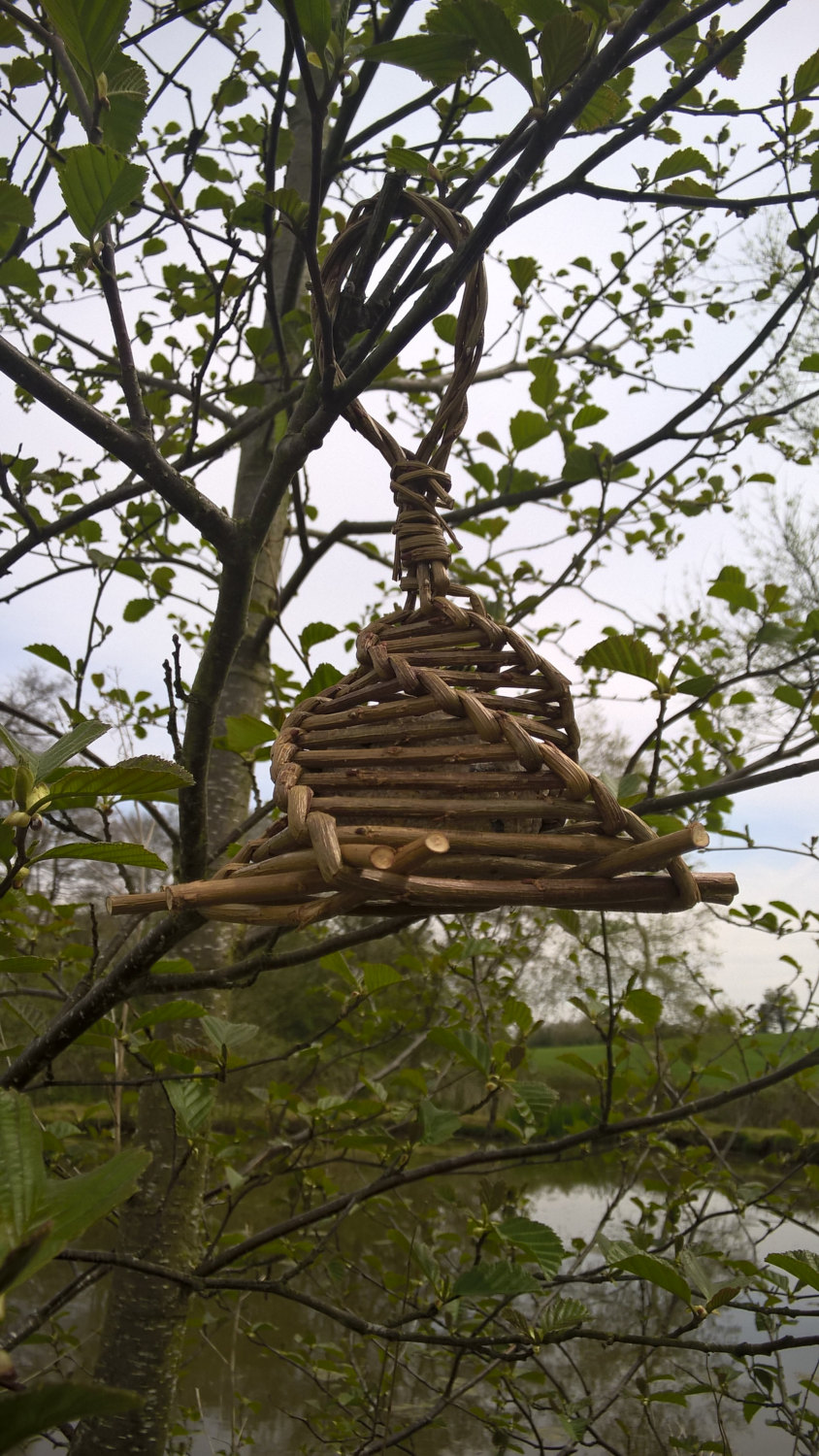 Whimsical Handmade Birdhouse And Feeder Designs To Liven Up Your Garden