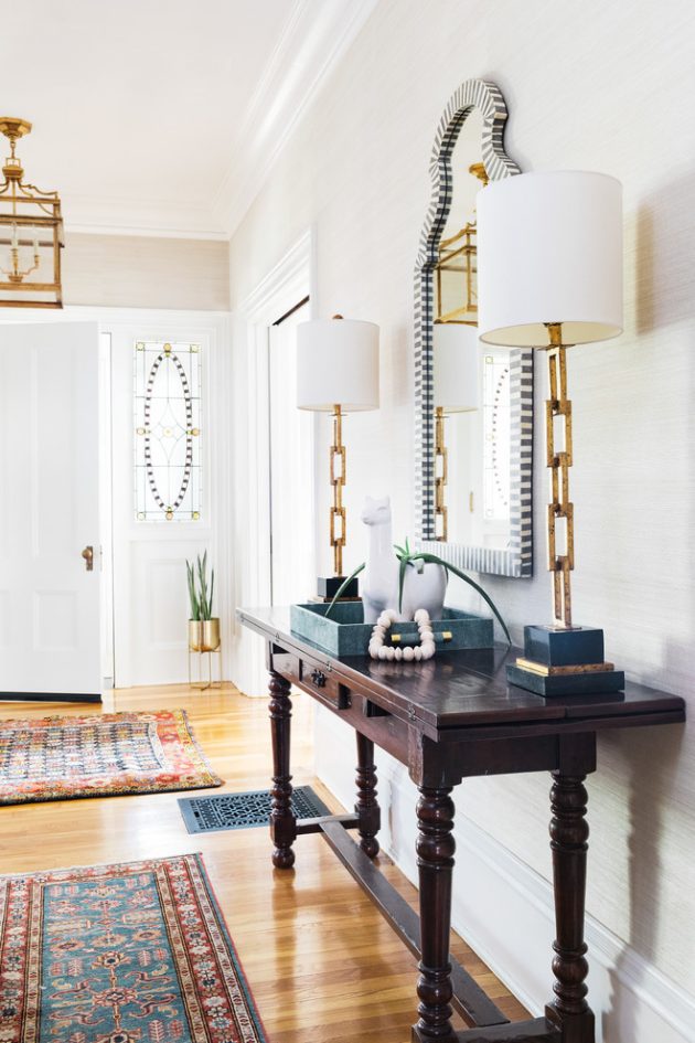 Comfortable Transitional Entry Hall Designs That Will Welcome You Inside