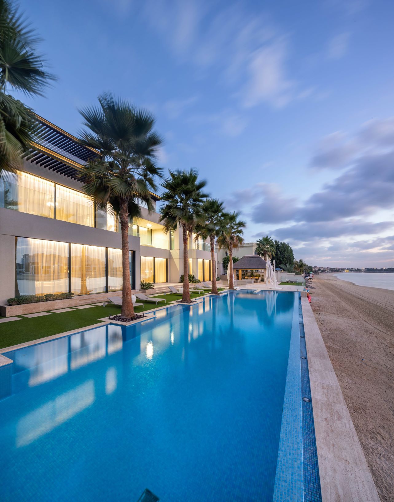 Ariant Residence Mansi N De Playa Contempor Nea En Palm Jumeirah