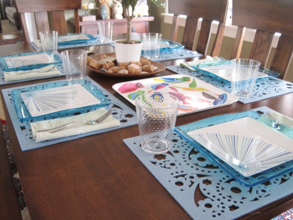 13 DIY Table Settings Ideas That Will Impress Your Friends