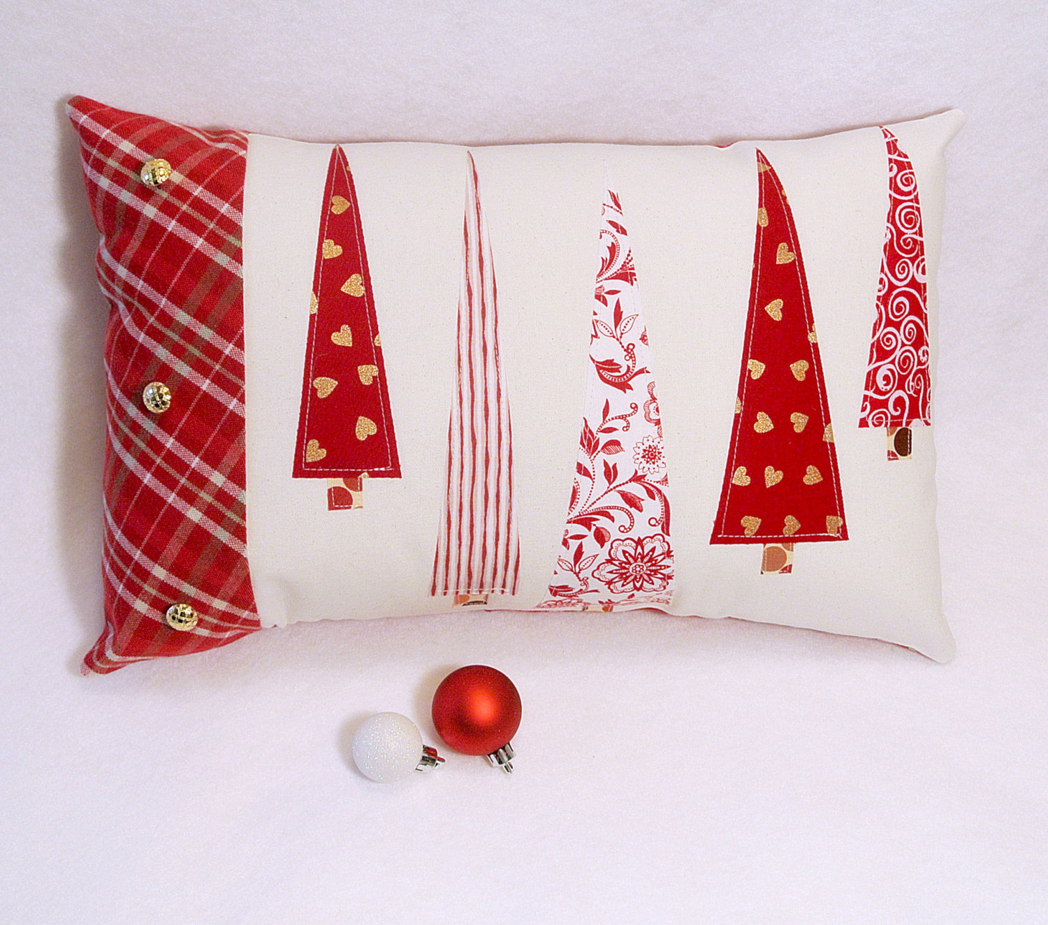 dog christmas throw pillows