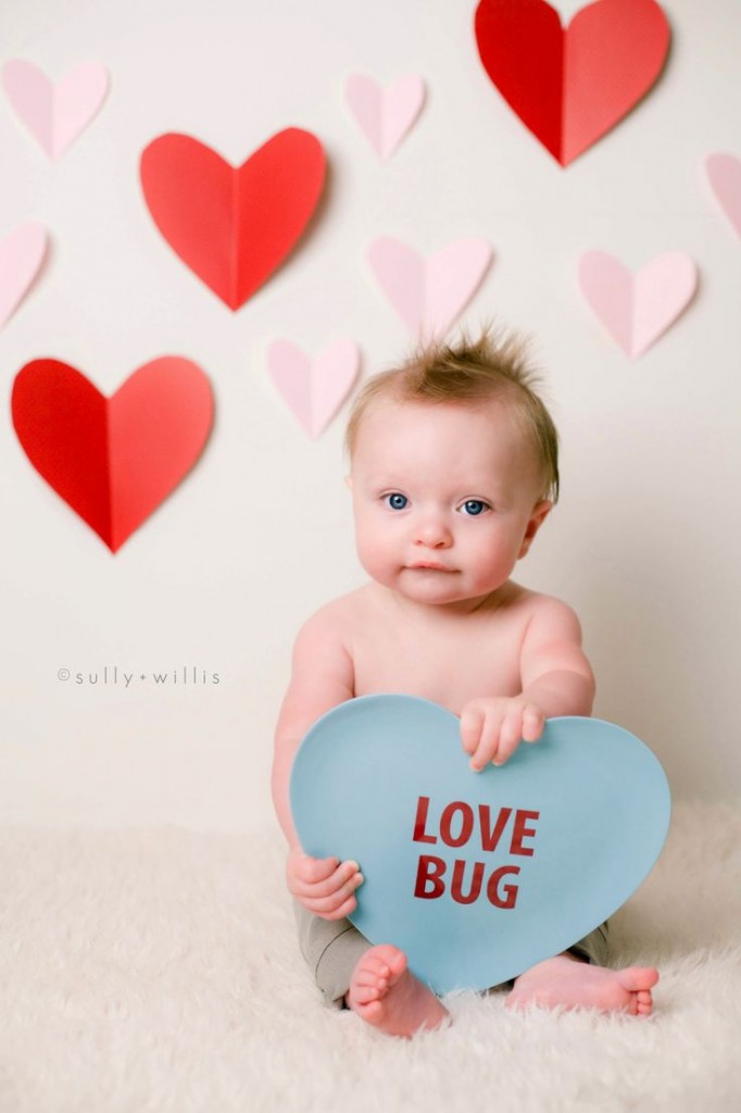 30 Cute Valentine’s Day Children Photos