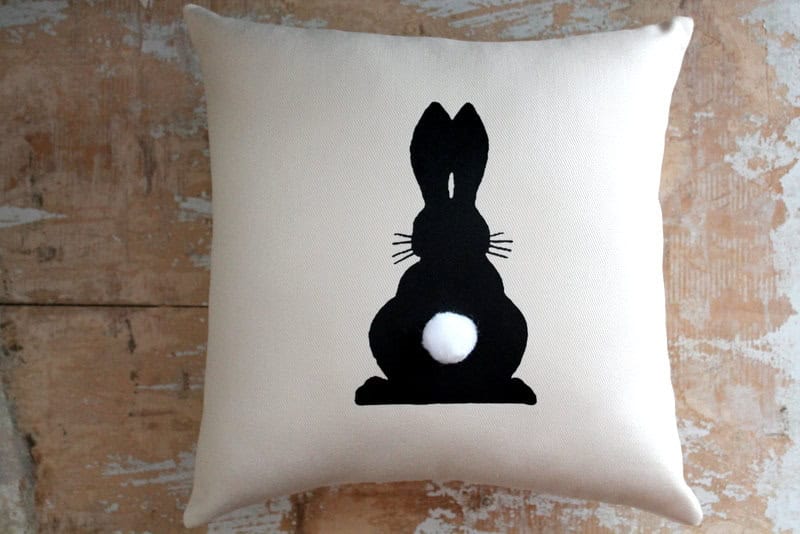 19 Beautiful Decorative Easter Pillows