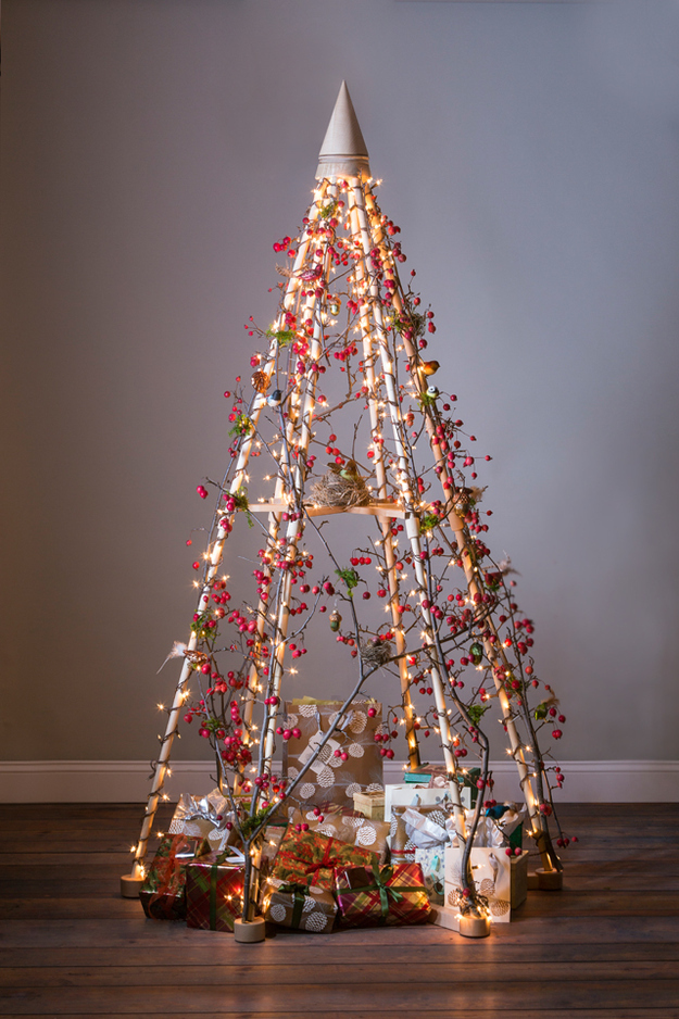 Top 21 The Most Spectacular & Unique DIY Christmas Tree Ideas