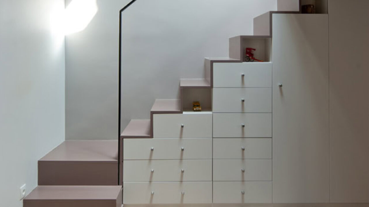 15 Uplifting Contemporary Staircase Designs For Your Idea Book