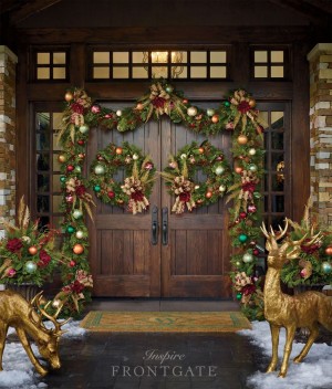 18 Most Striking DIY Christmas Porch Decorations That Will Melt Your Heart