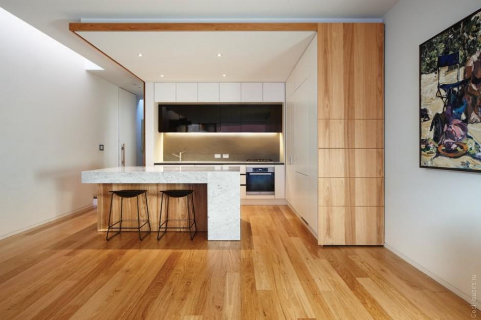 small wooden kitchen design idea