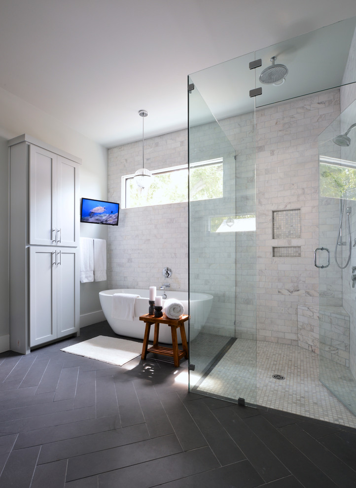 25 Terrific Transitional Bathroom Designs That Can Fit In Any Home