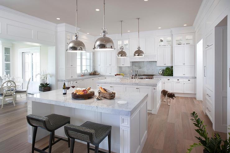 18 Stunning Kitchen Designs With Double Kitchen Island   1012 