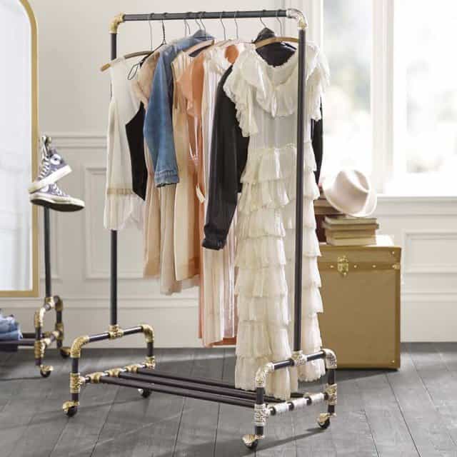 19 Clever Storage and Organizing Ideas For The Closet