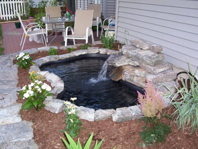 18 Interesting DIY Water Features To Make Inviting Yard