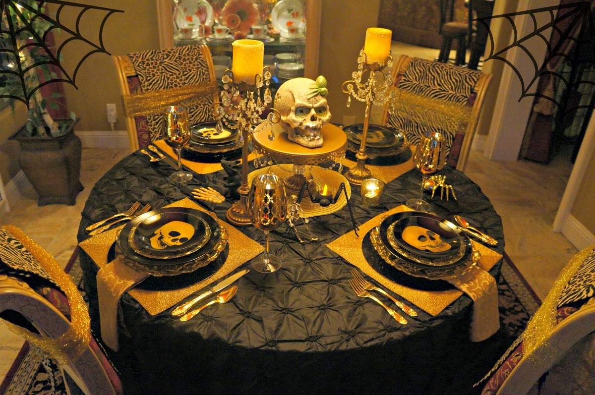 15 Creative Halloween Table Decor Designs To Impress Your Guests