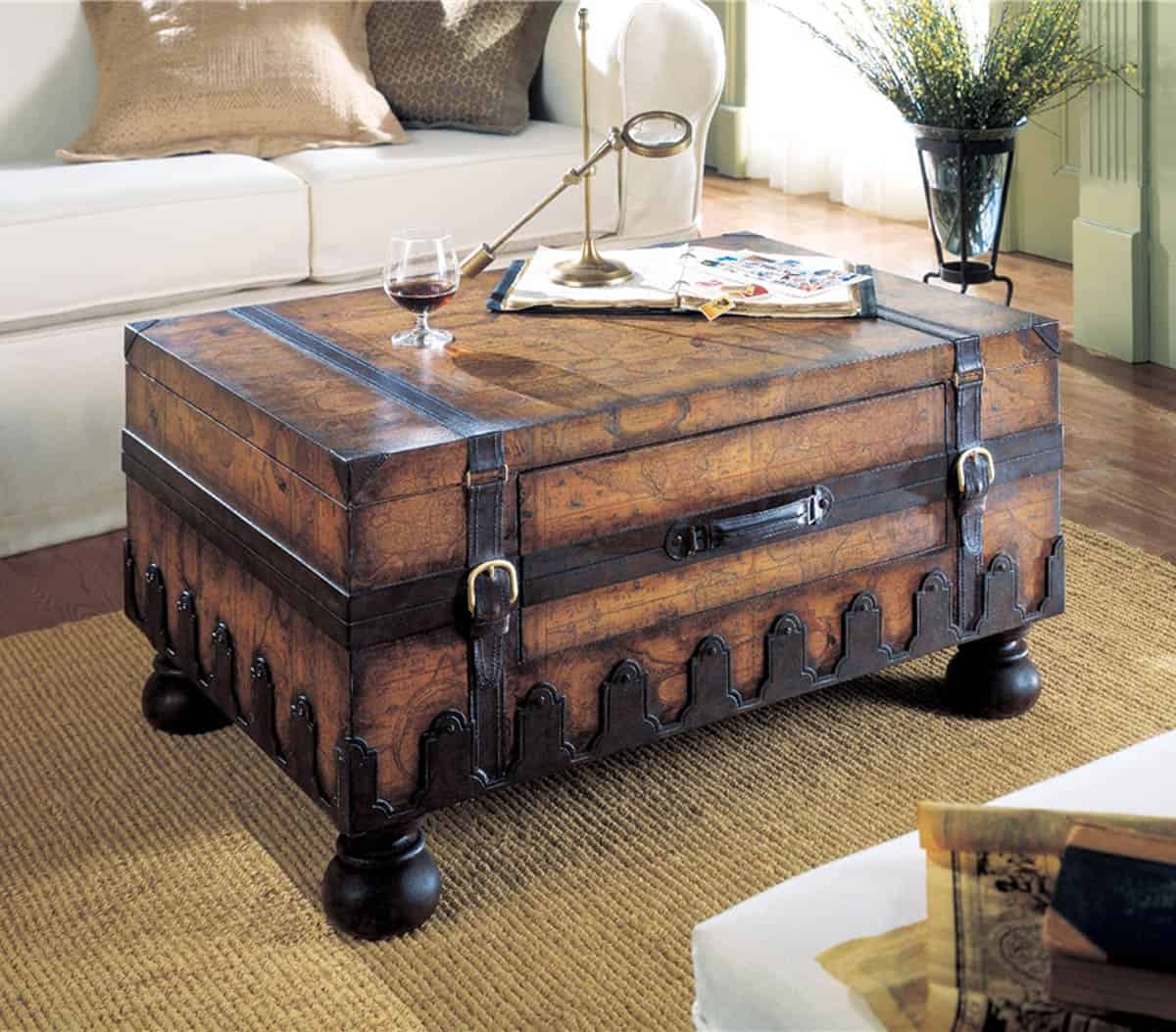 17 Old Trunks Turned Into Beautiful Vintage Table