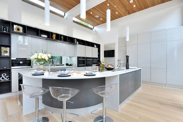 16 Divine Modern Kitchen Designs With Curved Kitchen Island