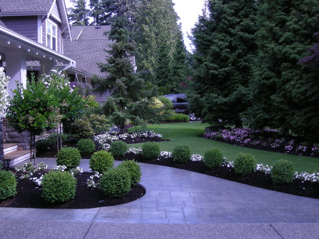 17 Brilliant Front Yard Landscape Design Ideas