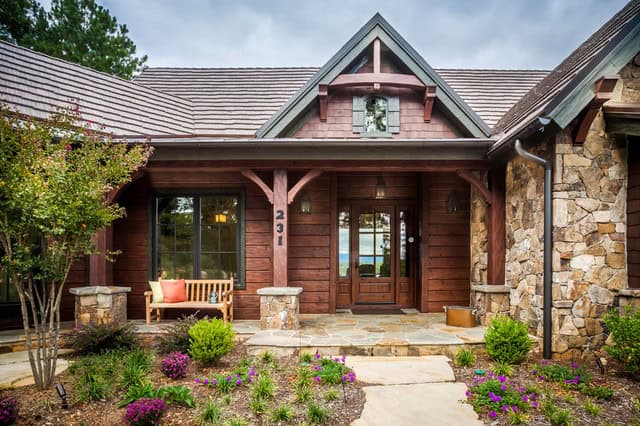 20 Fantastic Rustic Entrance Designs For A Pleasant Welcome To Your Home