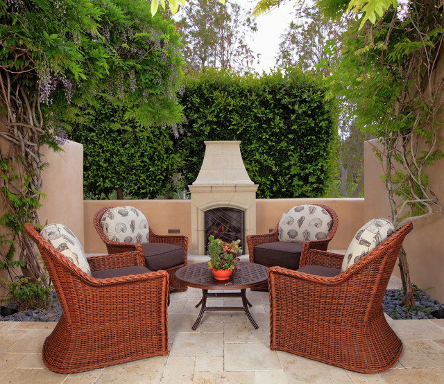 19 Big Ideas For Decorating Small Patio