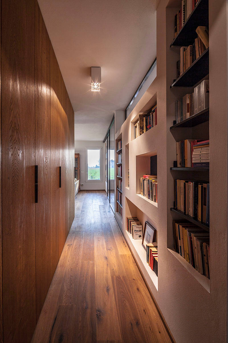 20 Remarkable Modern Hallway Designs That Will Inspire You With Ideas