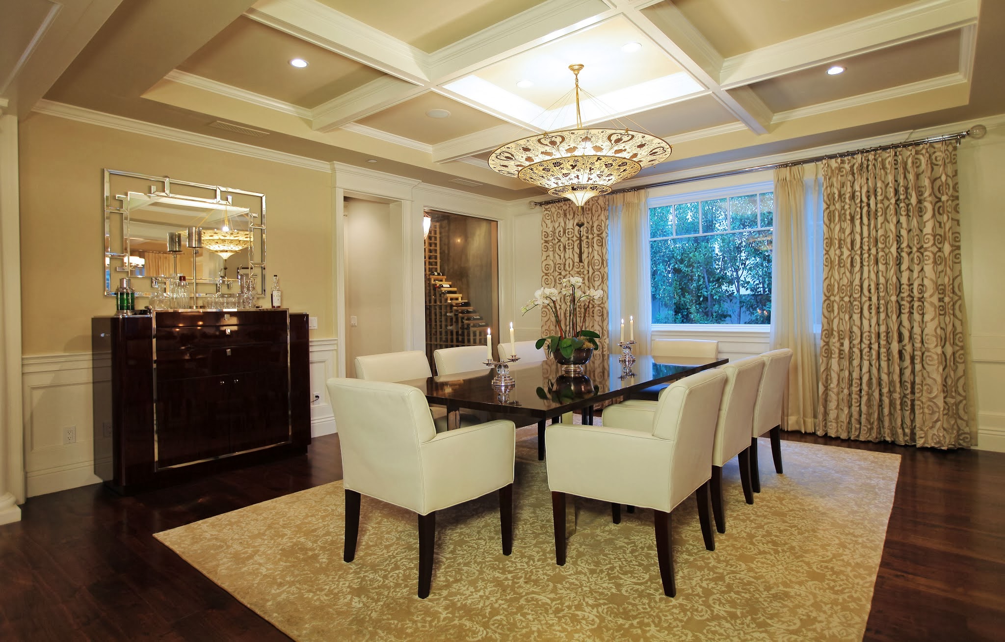 Dining Room With Column Ceiling Ideas Miami
