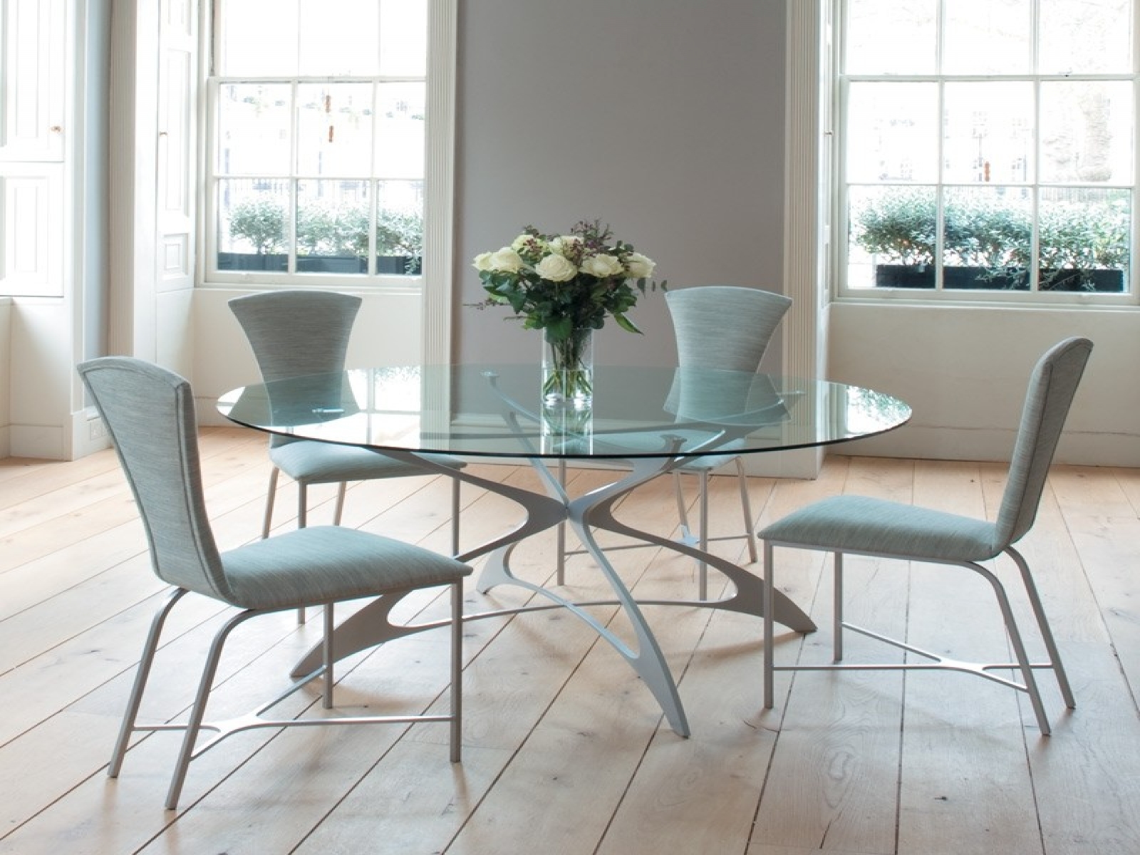 dining room table famous designer