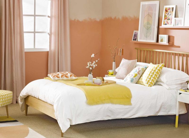 Bedroom Decorating Ideas In White And Peach