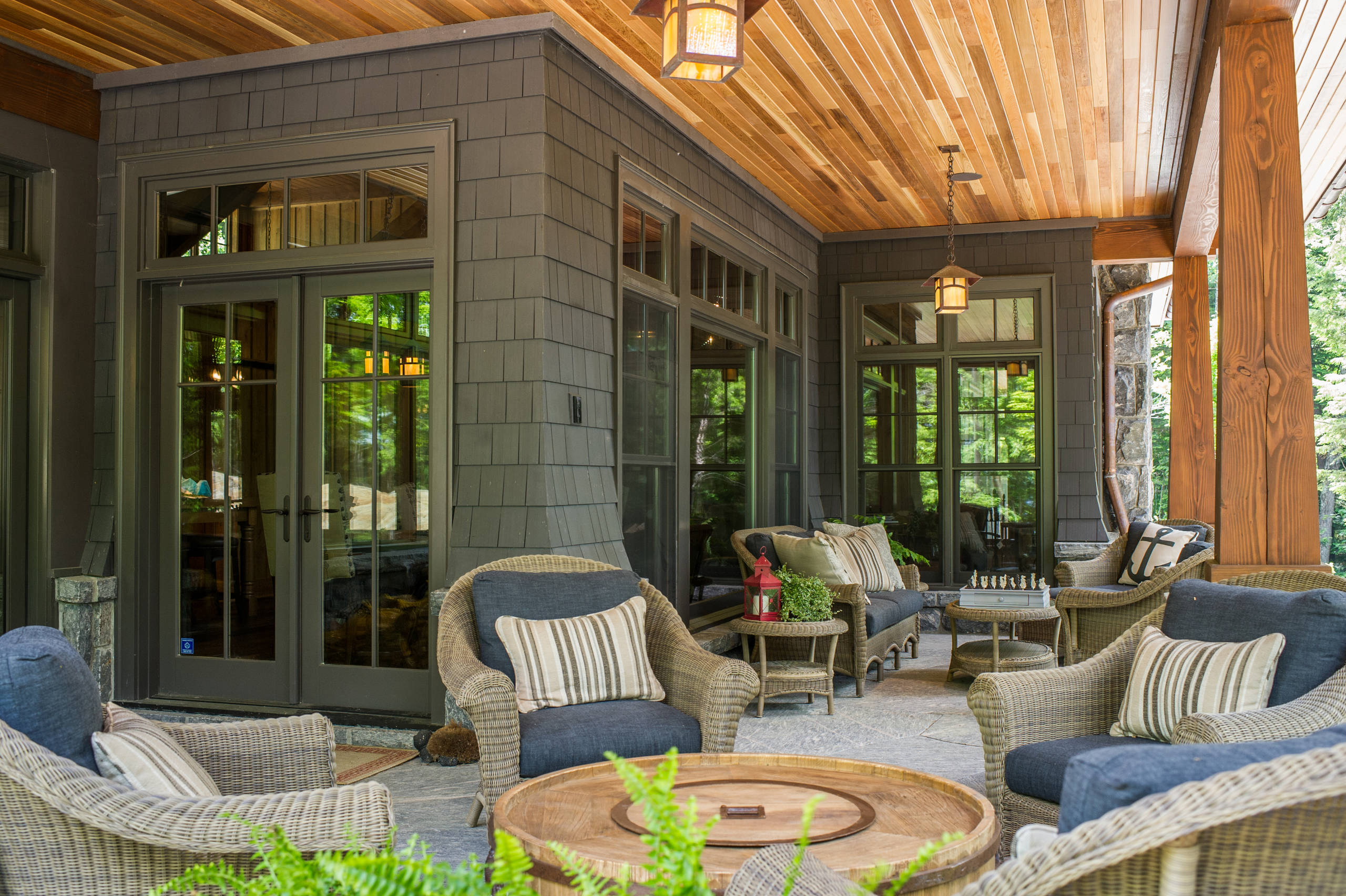 17 Unbelievable Rustic Porch Designs That Will Make Your Jaw Drop