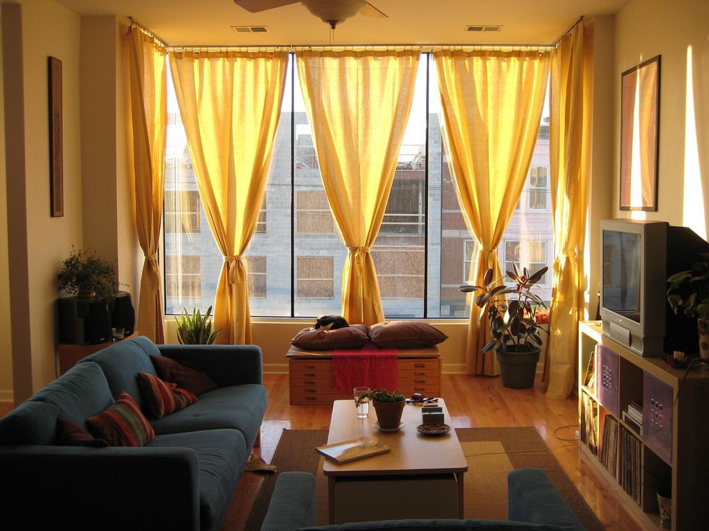 17 Trendy Curtains For The Living Room That Will Attract Your Attention