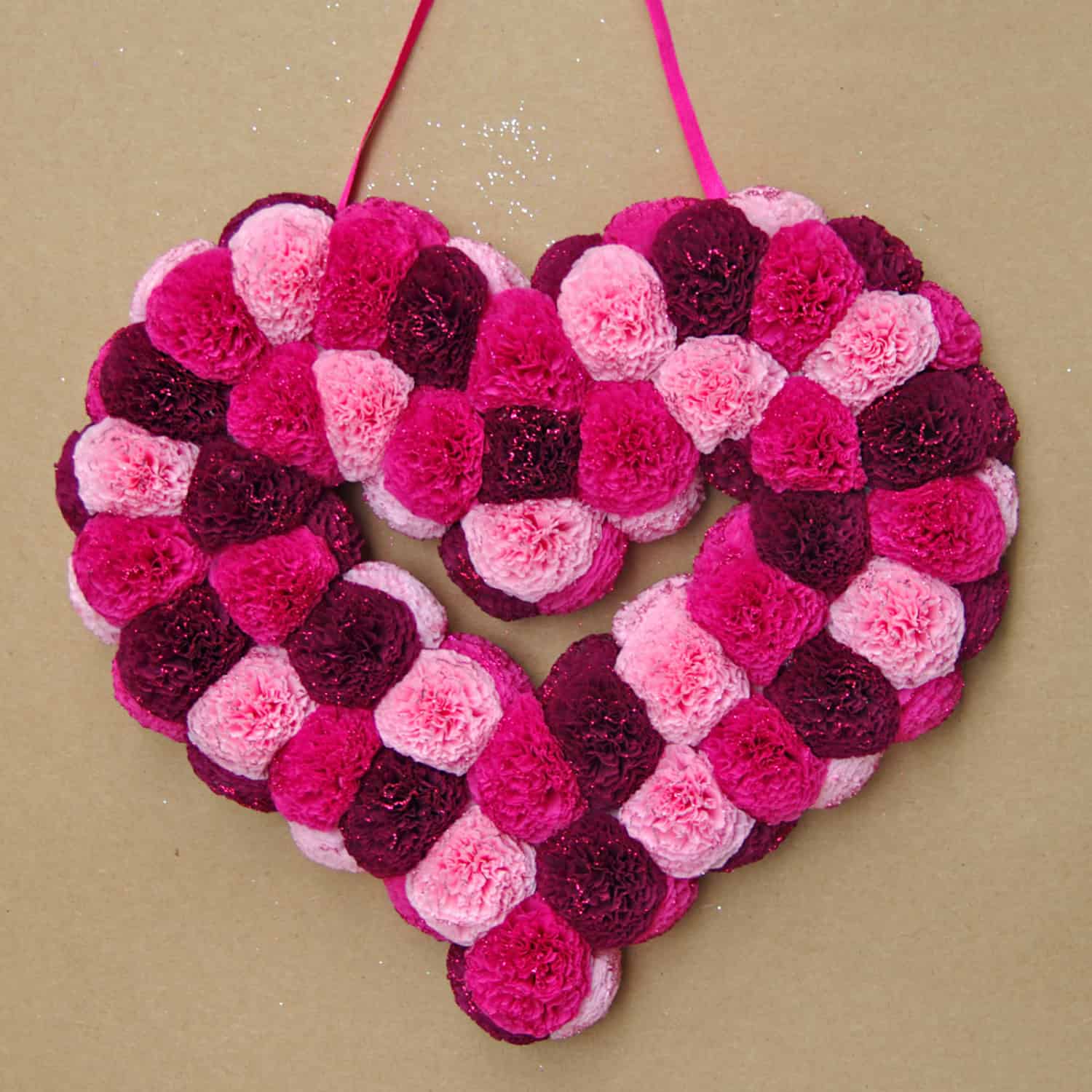 15 Sweet Handmade Valentine's Day Wreath Designs For Your Last Minute Gift