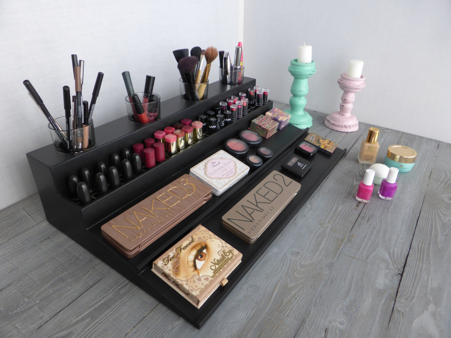 15 Cool And Practical Handmade Makeup Organizer Designs 