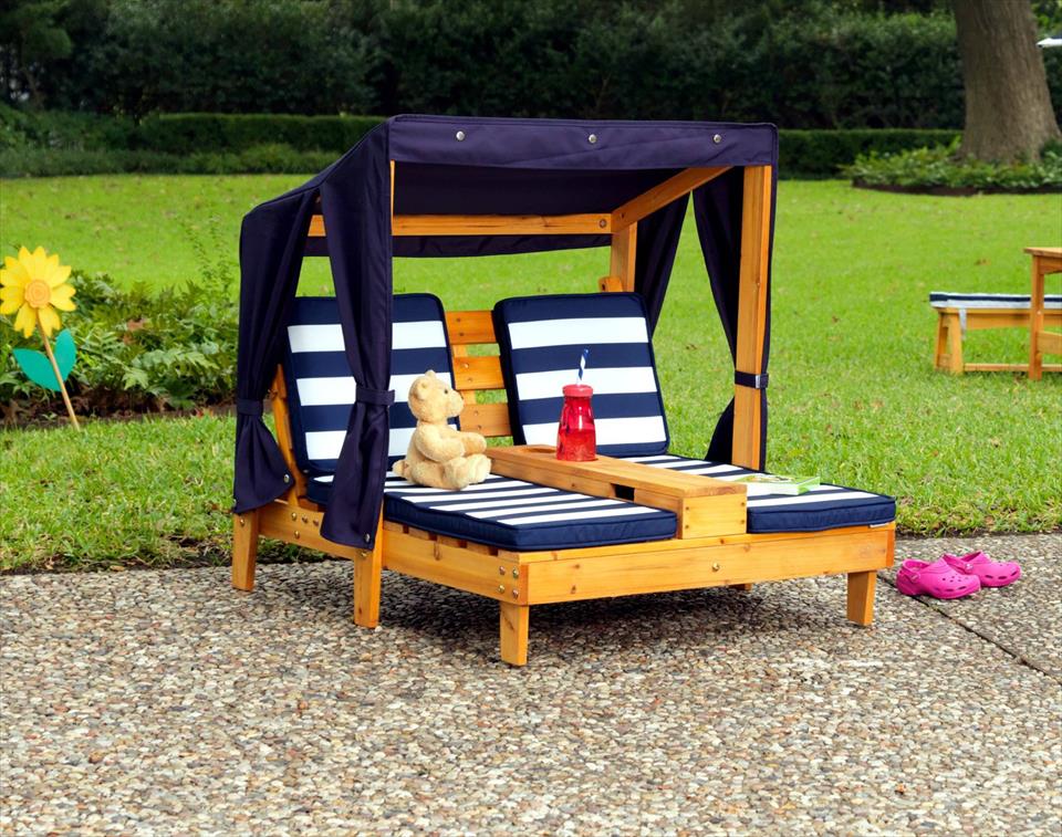 15 Extraordinary Ways To Transform Pallets Into Kids Furniture   12 18 