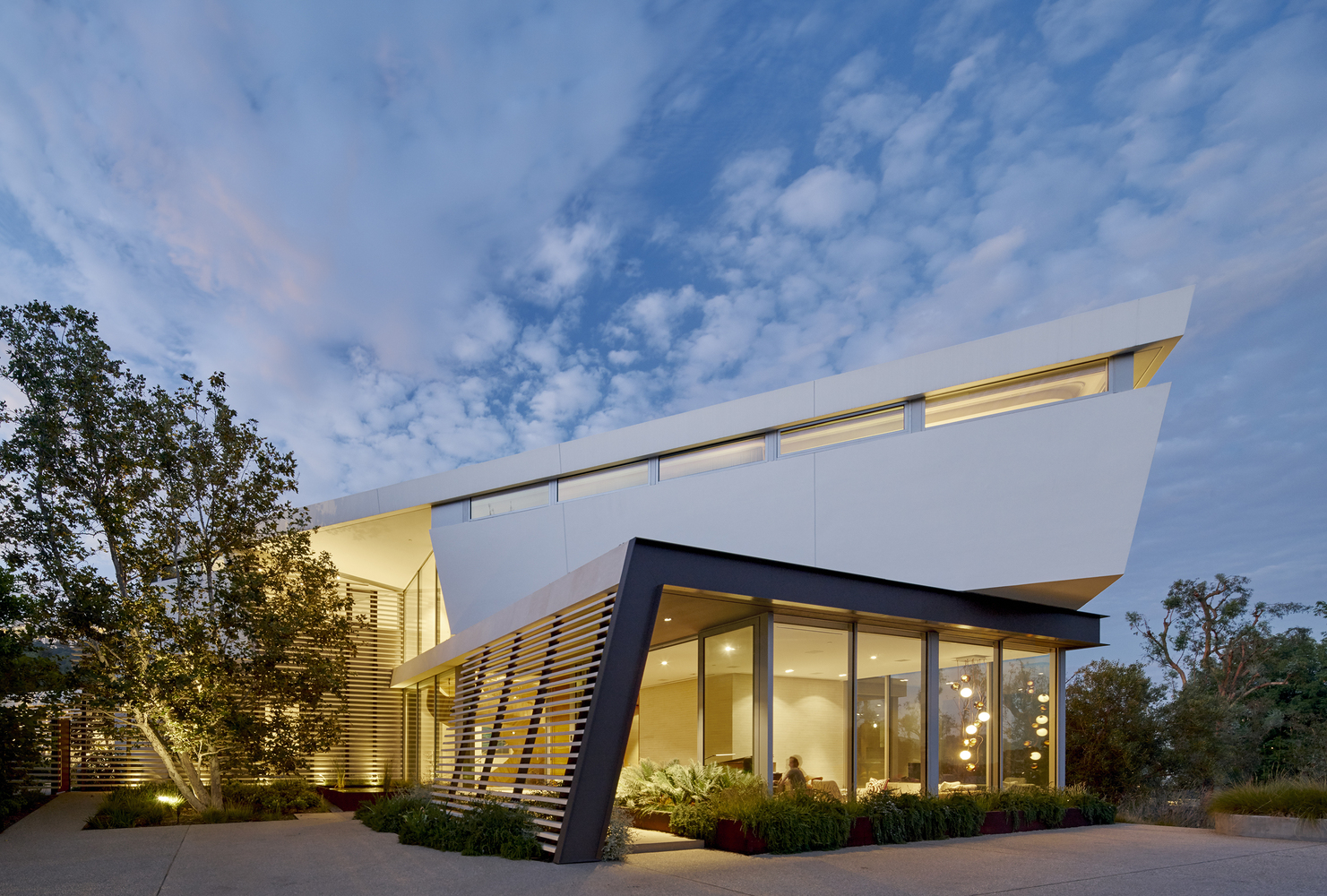 Tree Top Residence By Belzberg Architects In Los Angeles, California