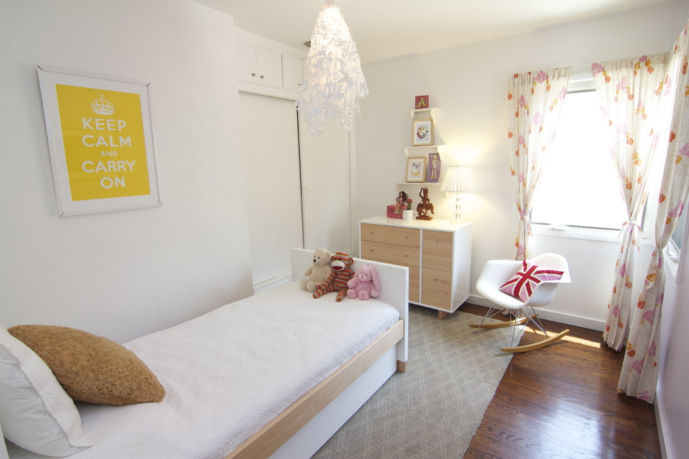 minimalist boys bedroom
