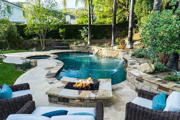 20 Spectacular Rustic Swimming Pool Designs You Will Certainly Love