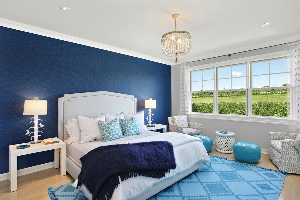 Soft Blue Bedroom Decor With Gplden Oak Bed