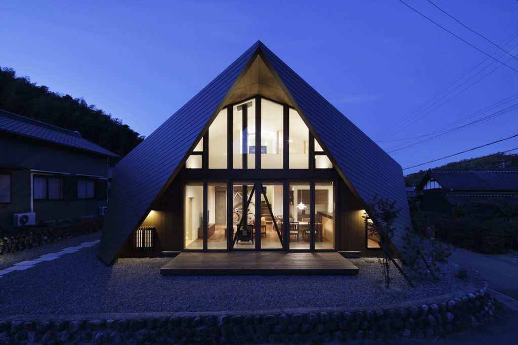 Origami House By TSC Architects In The Mie Prefecture Japan   Origami House By TSC Architects In The Mie Prefecture Japan 10 1024x683 