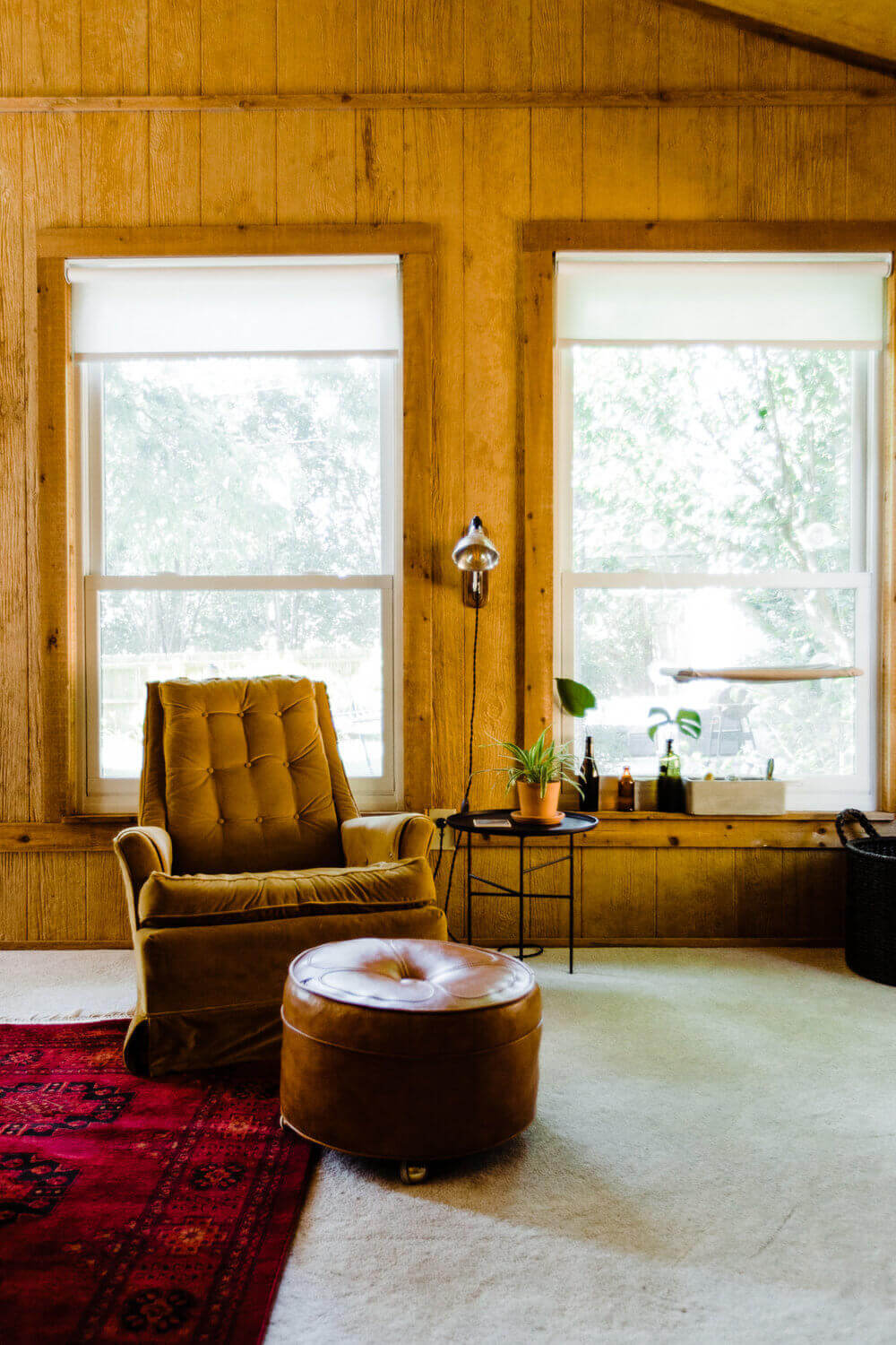 12 Earthy Interior Designs for Living Room