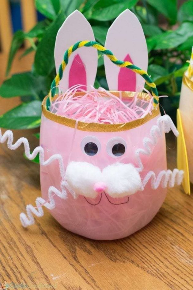 15 Cute DIY Easter Basket Crafts You Should Make With The Kids