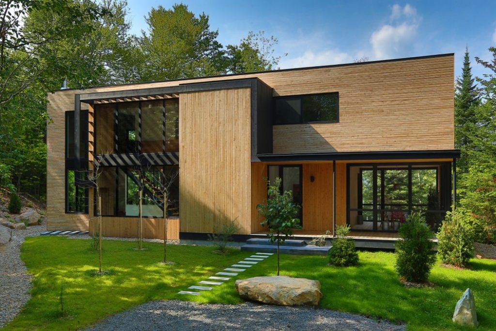 La Chasse-Galerie Home by Thellend Fortin Architectes in Montreal, Canada