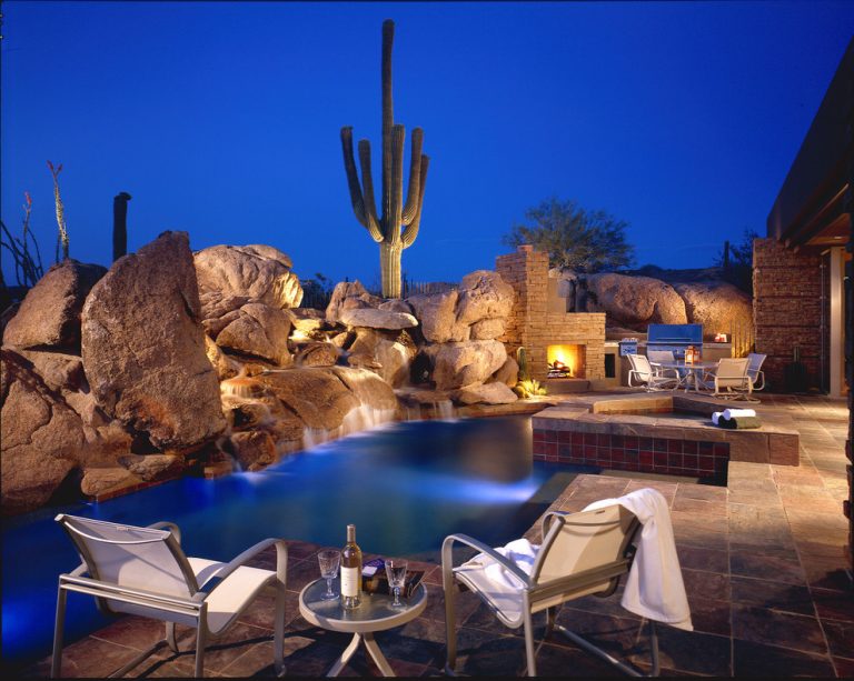 20 Stupendous Southwestern Swimming Pool Designs That Will Make Your ...