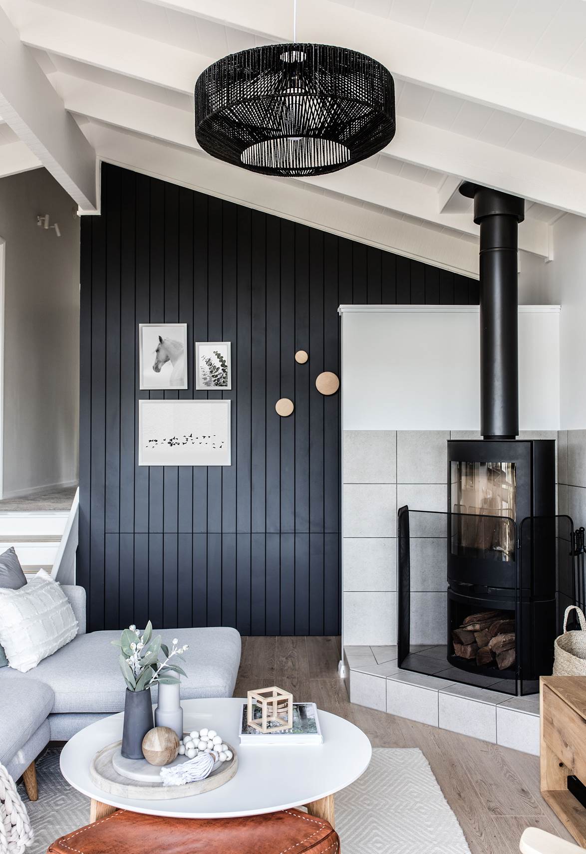 Black Futon Living Room Ideas - black futon living room ideas