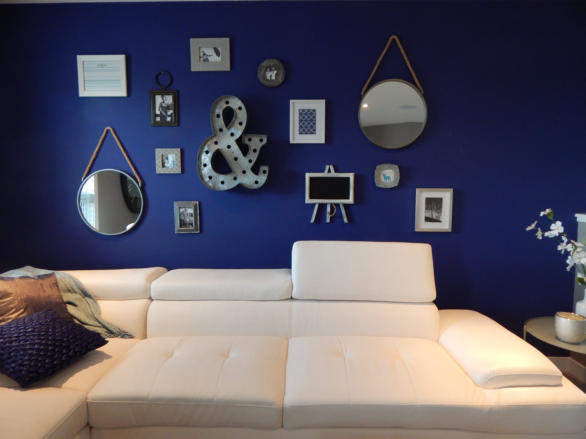 get-rid-of-blank-walls-use-creative-wall-art