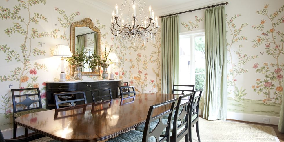 10 Eye-Catching Dining Rooms with Wonderful Floral Wallpaper