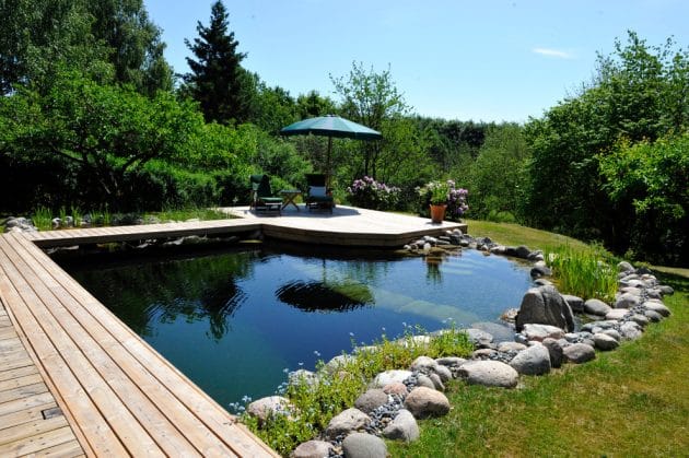 16 Impressive Scandinavian Swimming Pool Designs For The Backyard